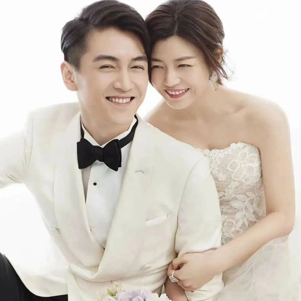 知名演员陈晓、陈妍希官宣离婚